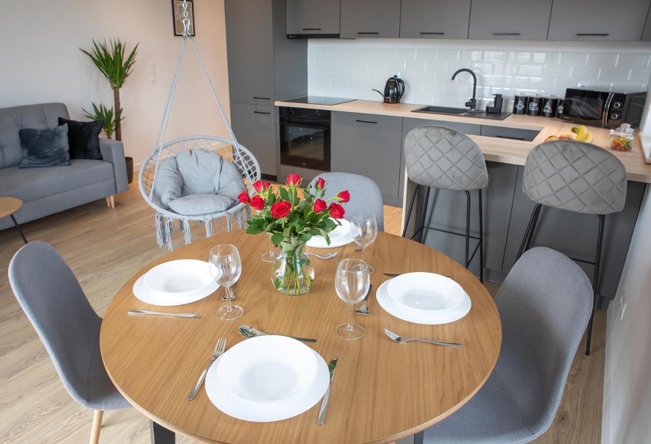 Luxus Apartament Bella Apartment Gdynia Bagian luar foto